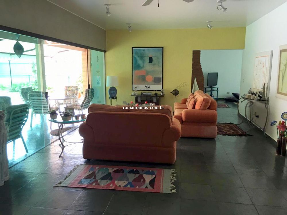 Casa em Condomínio à venda na Avenida Albino dos Santos GandaresJardim Acapulco - 999-113816-0.jpg