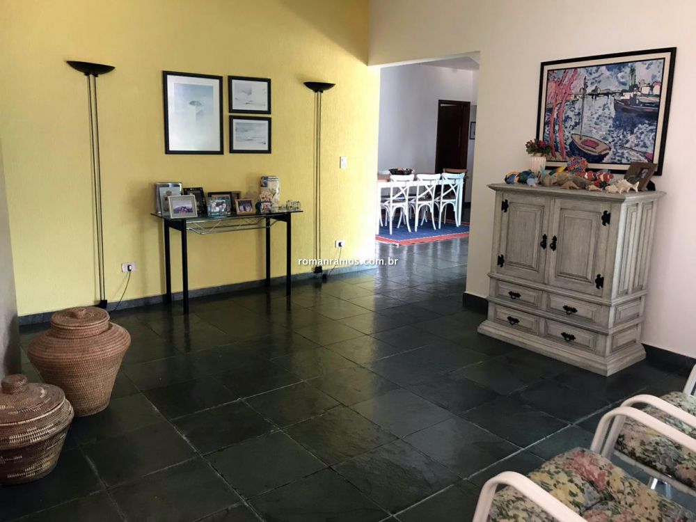 Casa em Condomínio à venda na Avenida Albino dos Santos GandaresJardim Acapulco - 999-114015-0.jpg