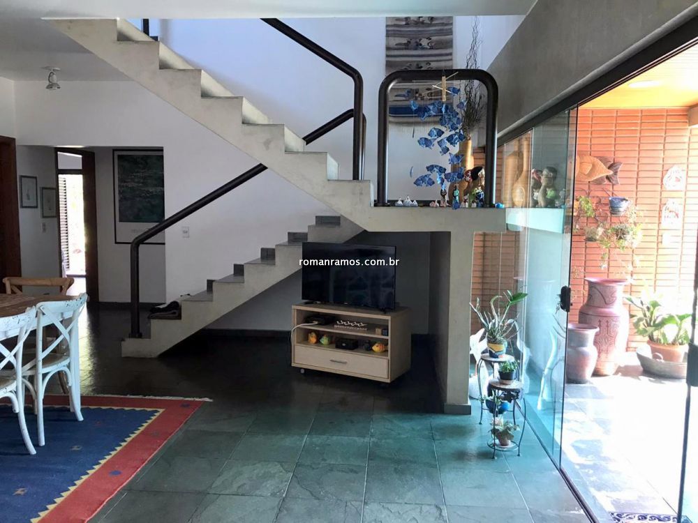 Casa em Condomínio à venda na Avenida Albino dos Santos GandaresJardim Acapulco - 999-114015-1.jpg