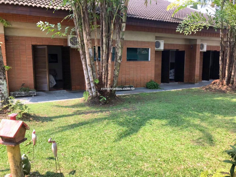 Casa em Condomínio à venda na Avenida Albino dos Santos GandaresJardim Acapulco - 999-114125-12.jpg