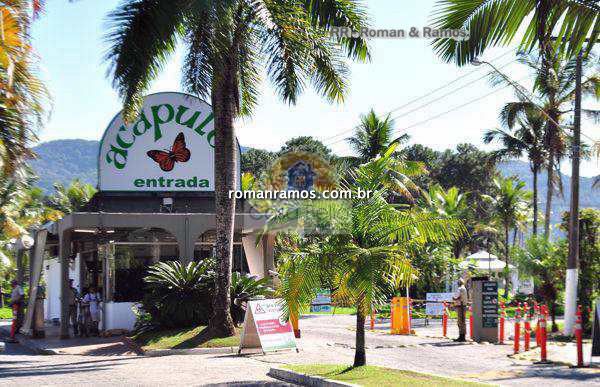 Casa em Condomínio à venda na Avenida Albino dos Santos GandaresJardim Acapulco - 999-123755-2.jpg