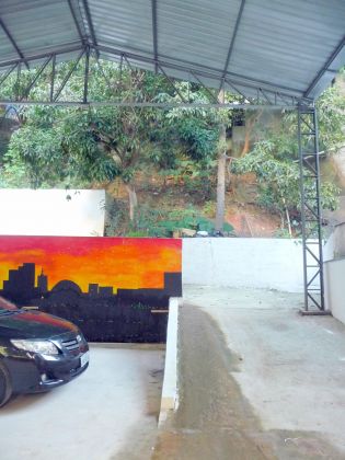 Terreno à venda na Rua RochaBela Vista - FUNDOS4.jpg