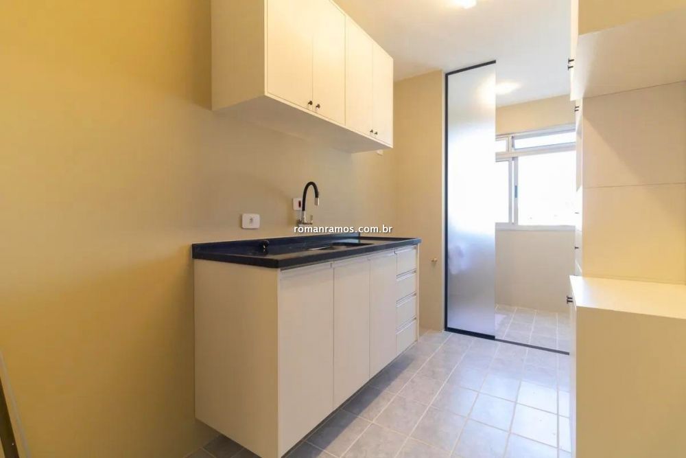 Apartamento à venda na Rua Dom Antônio BarreirosVila Gumercindo - 999-182251-15.jpeg