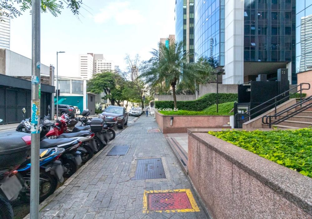 Conjunto Comercial à venda na Avenida Doutor Cardoso de MeloVila Olímpia - 999-104658-3.jpg
